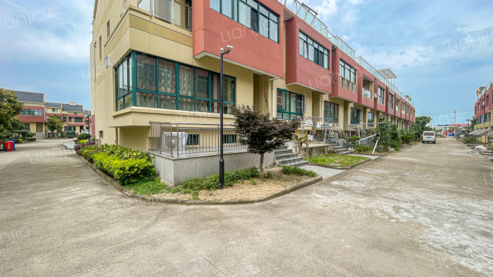 大桥新村外景图