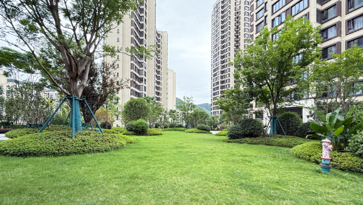 洺悦城玺悦外景图