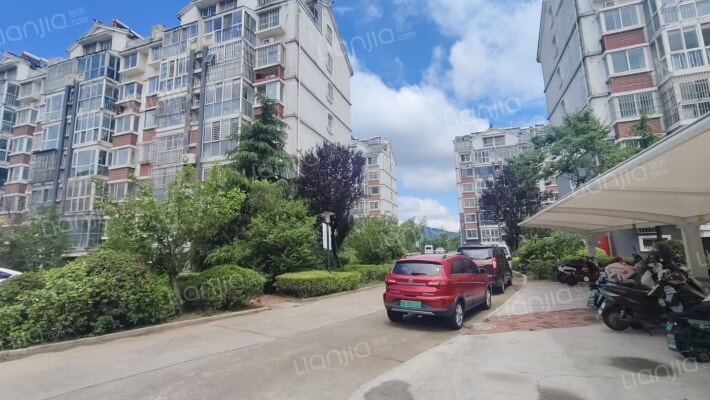 官地苑B区外景图