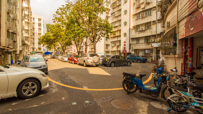 二十小区外景图