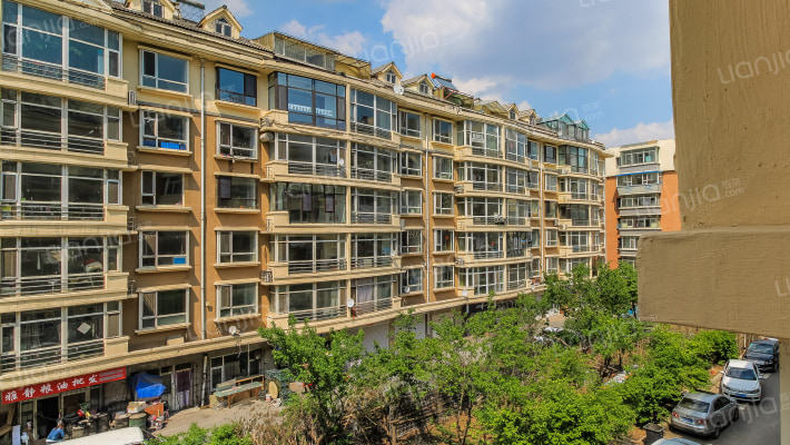 东南阳光小区外景图