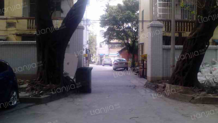 船舶厂宿舍外景图