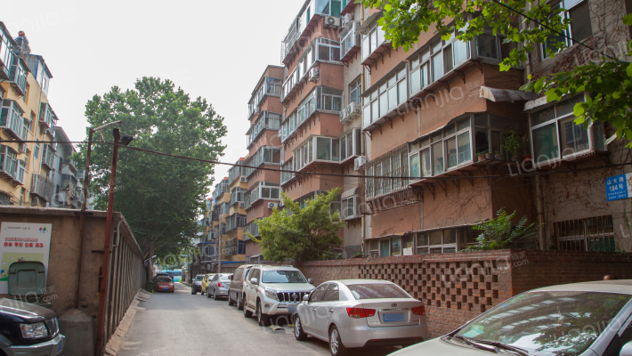 七中宿舍教育局干休楼外景图