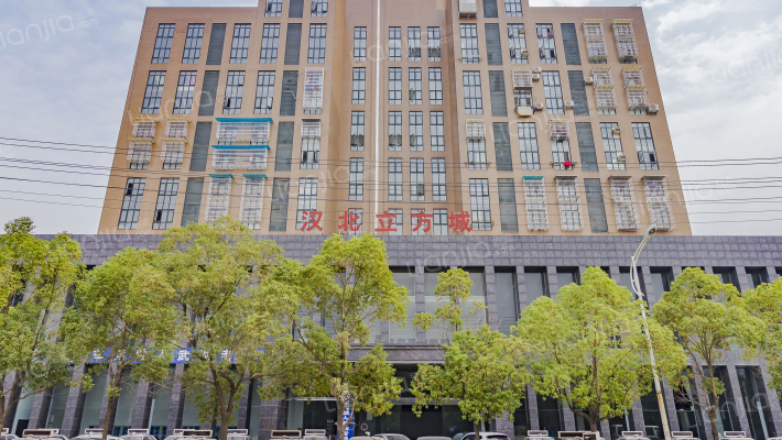 汉北立方城外景图