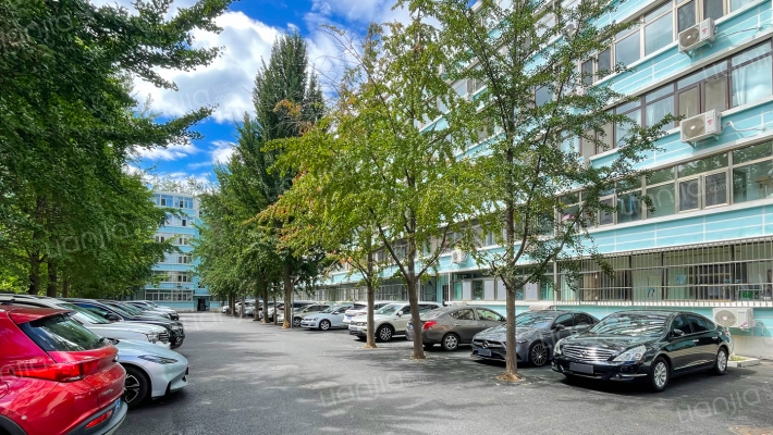 交通队宿舍楼外景图