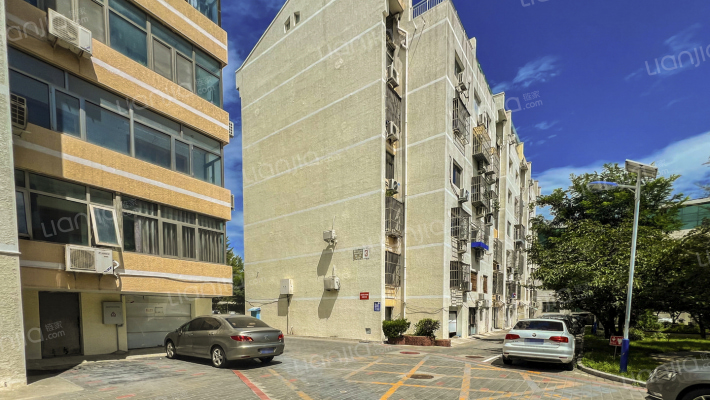 梅苑花园外景图