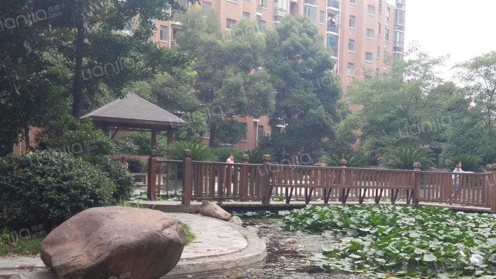 森海豪庭外景图