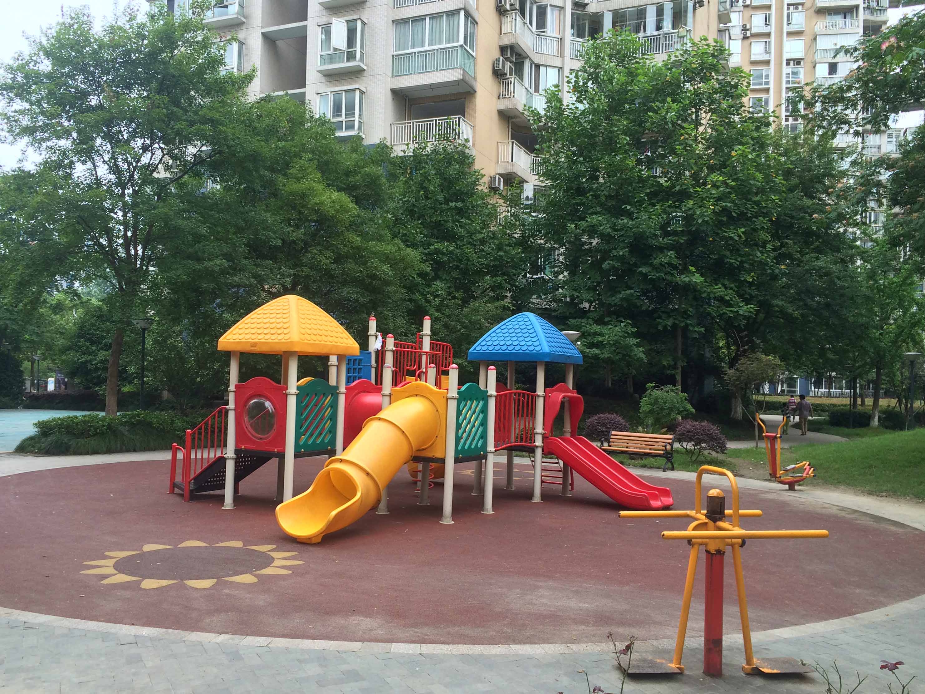 江南豪园小区实景 17