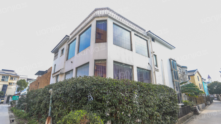 影星度假村文豪花园外景图