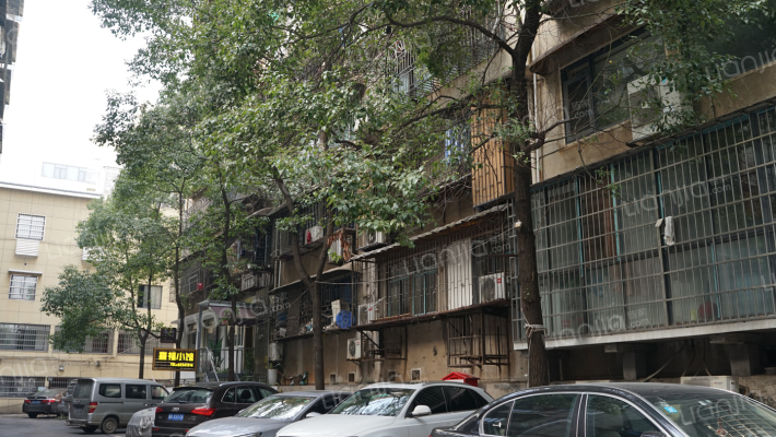 长沙市工商行政管理局宿舍外景图