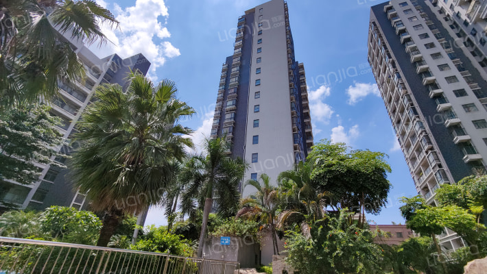 峰景雅居外景图