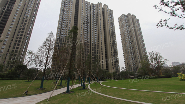 阳光城上府外景图