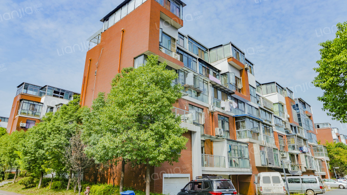 丝宝·叠翠园二期外景图