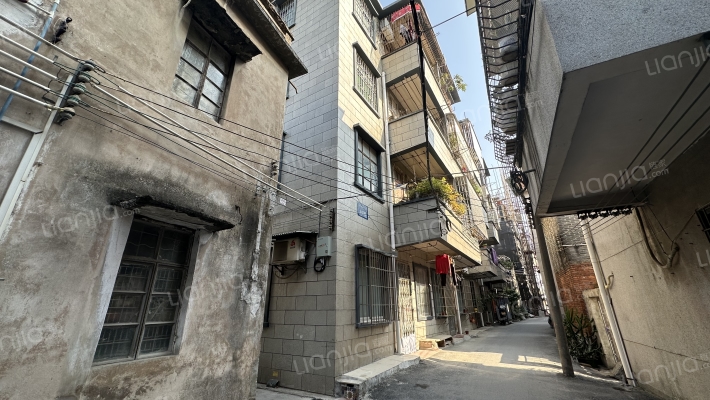 富寿东一街外景图