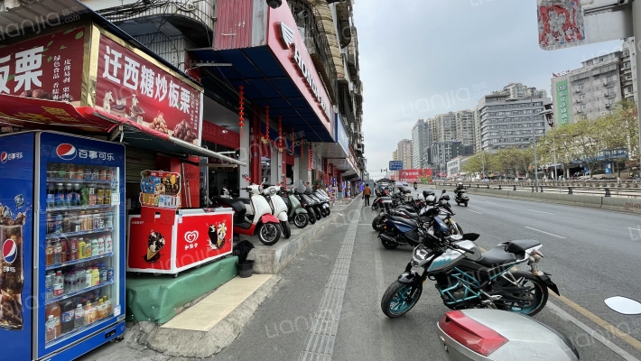 香狮路54号外景图