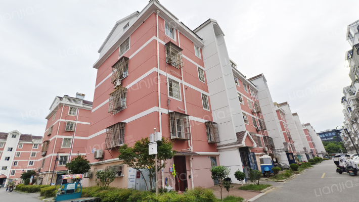 溪东新村三区外景图