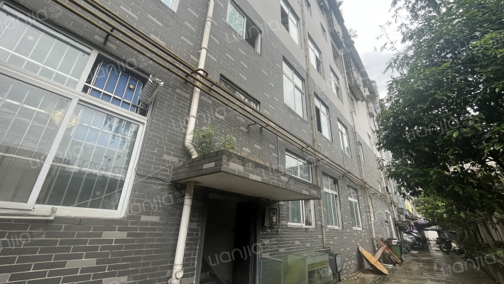 汶川干休所家属院外景图