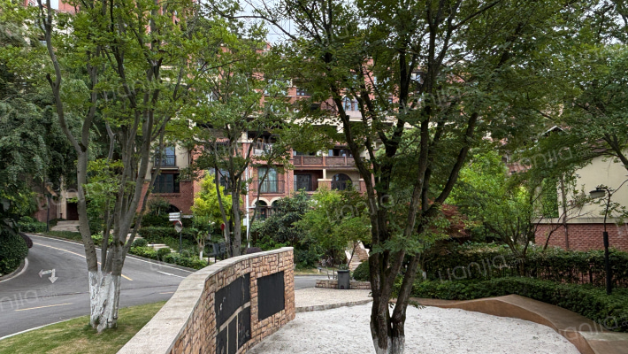 中航小镇花溪州2组团外景图