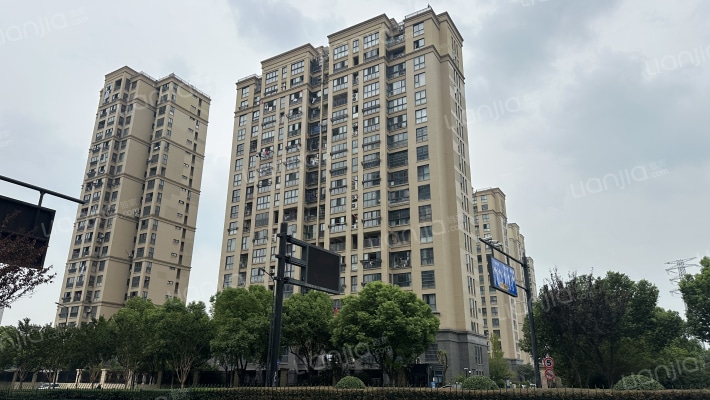 佳维新苑外景图