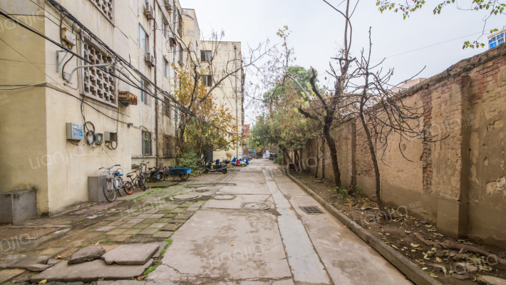 东明路47号院外景图