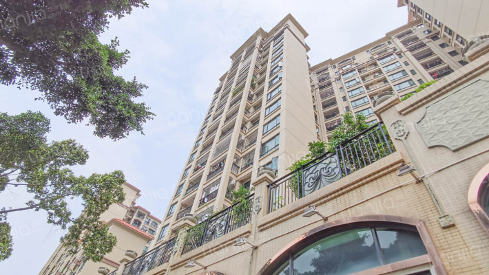 金莎华府外景图