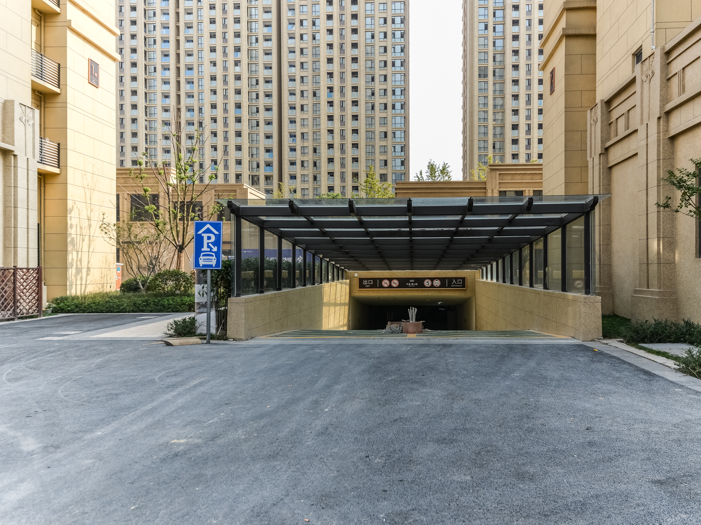 Zhong Hai Qian Jiang Bay compound photo 10