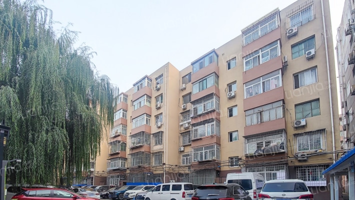 民政局家属楼外景图