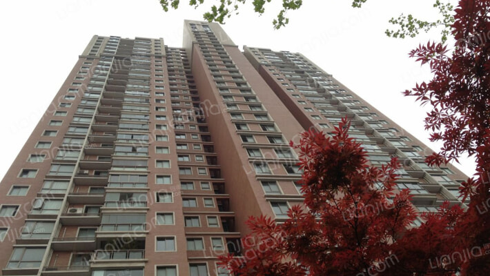 华盛大公馆外景图