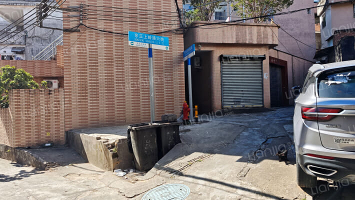 东正上岭路六街外景图