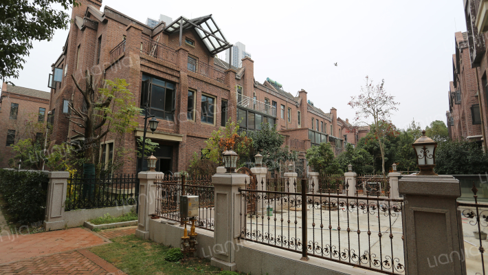 新长江香榭北郦湖外景图