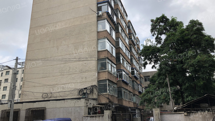 邮局小区外景图