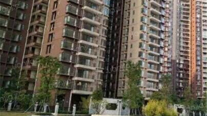 线坑花园外景图