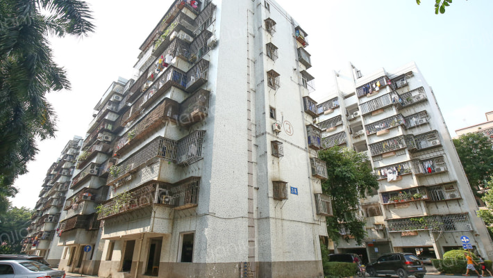 布吉海关生活区外景图