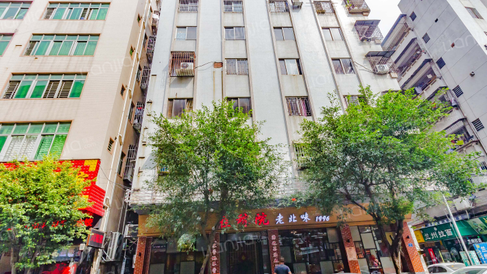 港南新苑外景图