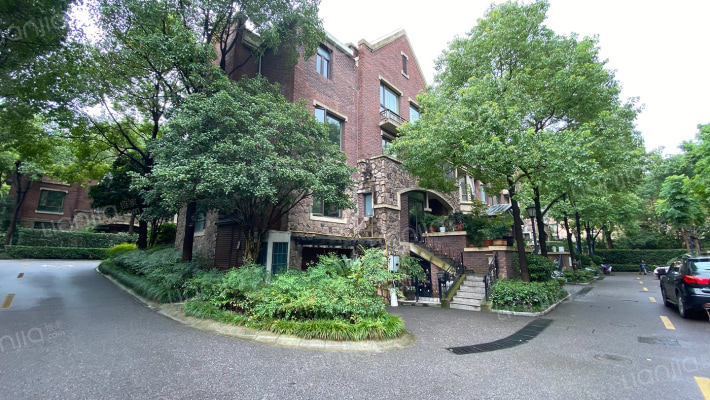 金球怡云花园外景图