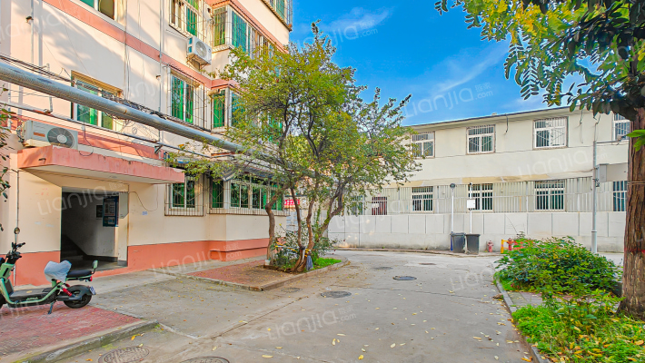 秦川社区31街坊外景图