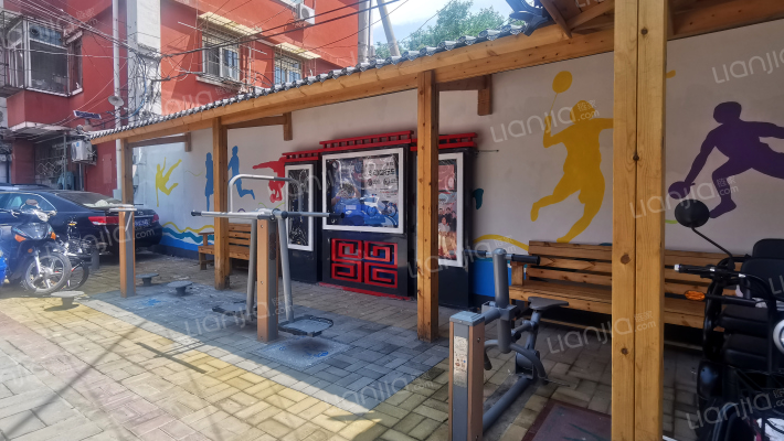 体育馆路外景图