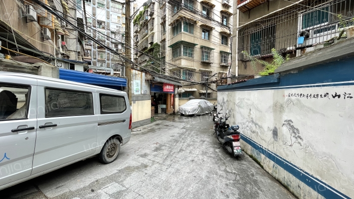 狮峰路30号外景图