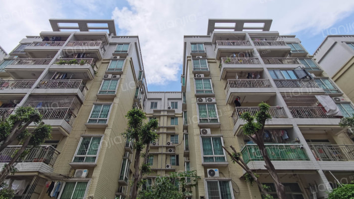 滨江名苑一期外景图