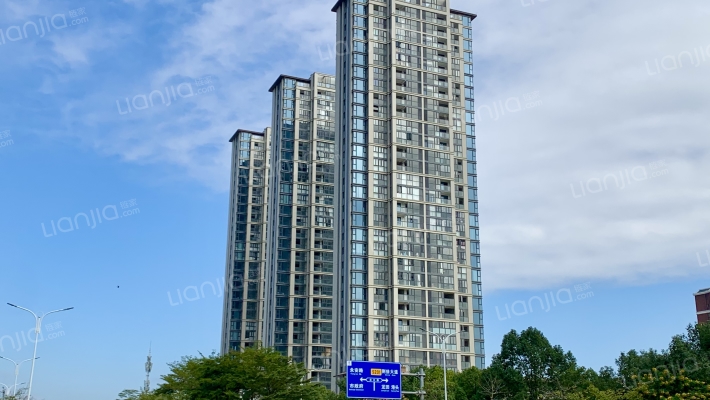 融湾甲第外景图