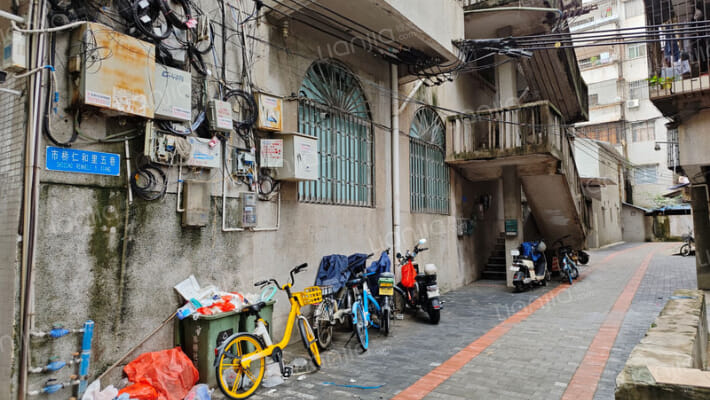 仁和里五巷车站宿舍外景图