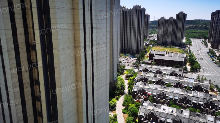 泷悦长安牛津园外景图