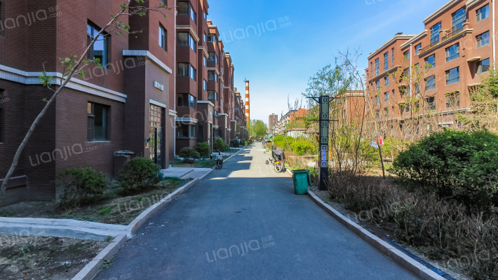 万龙第八城E区外景图