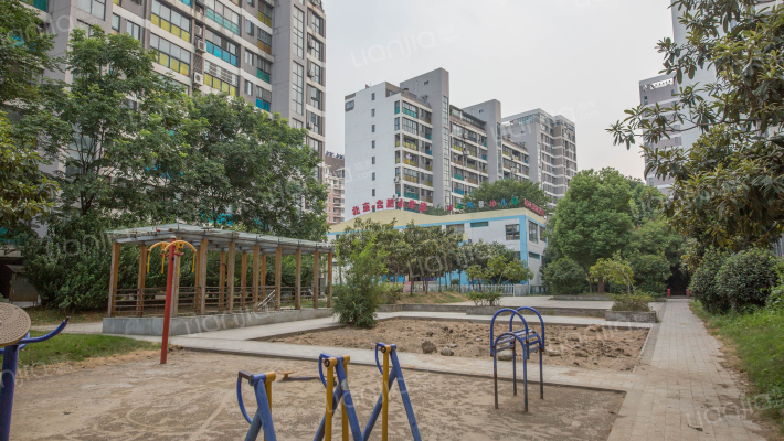 徽商城市风景外景图