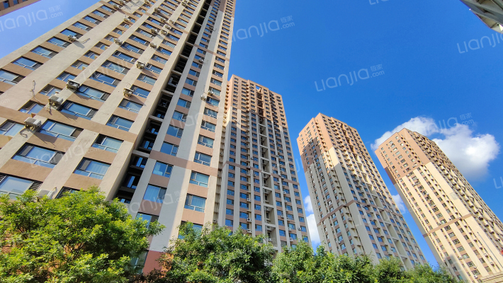 沈铁新光佳园外景图