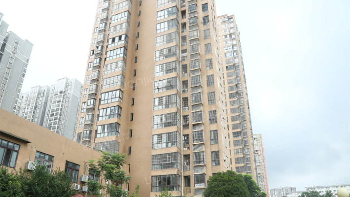 昌和商业中心外景图