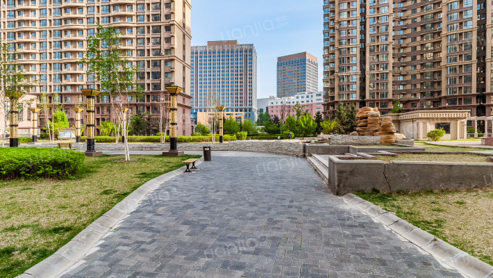 月伴林湾外景图