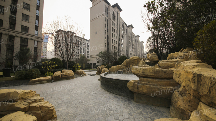 中国铁建西派国际外景图