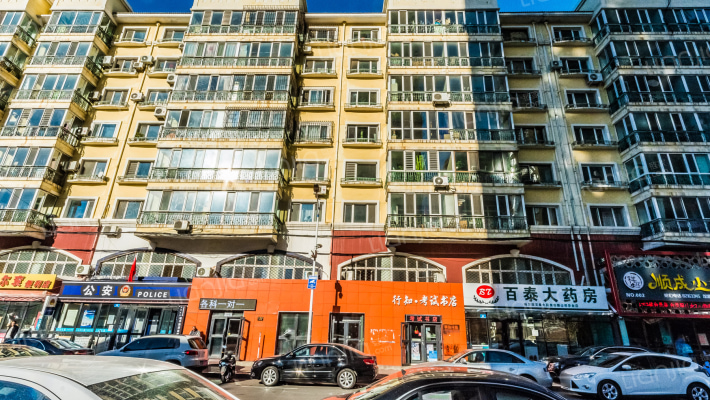 南郡凤凰湾外景图