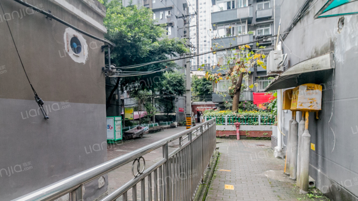 长江二路外景图